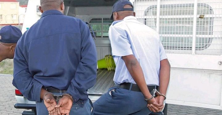 Police Officer & His Friends Caught Red Handed Attempting To Sell 4 Stolen Lions For R400,000