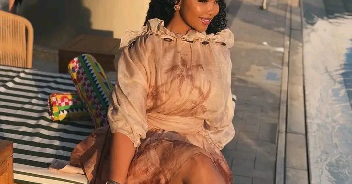 “What Are You hiding?” Mzansi Suspicious As Mawhoo Deletes Her Social Media