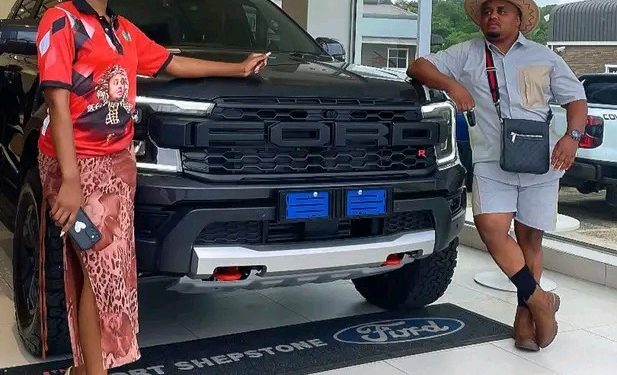 Maskandi artist Mthandeni SK showcase his livestock after buying a R1,3 million Ford Raptor