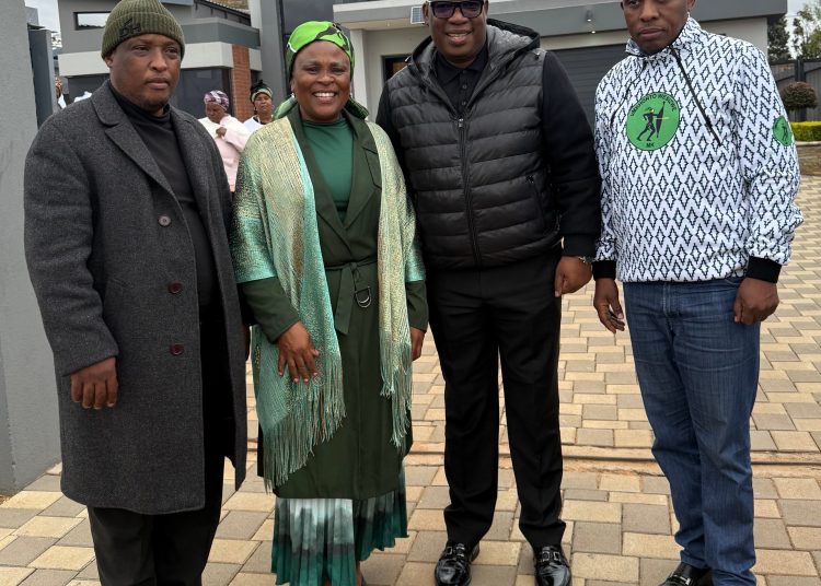 Panyaza Lesufi Visits Mazolman Skosana’s Family to Offer Condolences