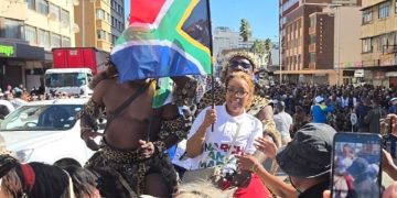 Just Imagine Your Wife Doing This: EFF Ramabodu Reacts Viral Pics Jacinta With Another Man