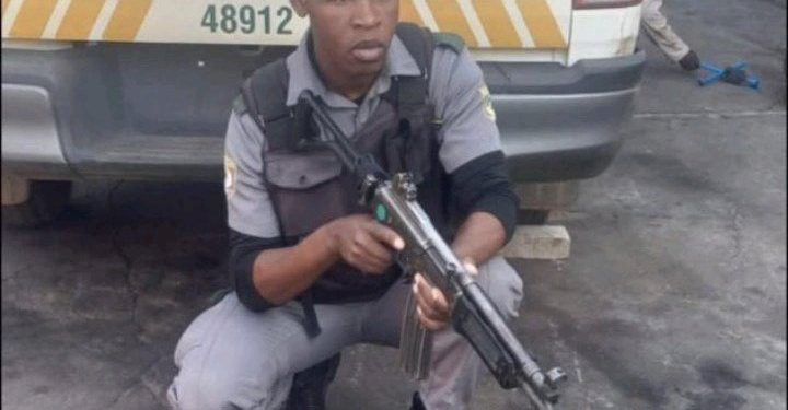 Security Officer Shot & Killed During Mall Robbery In Moutsiya