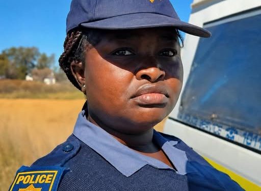 SAPS officer caught on video taking R2,000 bribe from motorist at roadblock