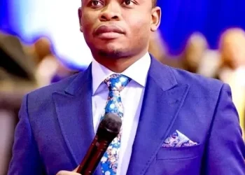 Bushiri rolls out 10 buses to repatriate Malawians from South Africa