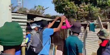 Angry Mob Demolishes Houses Where Undocumented Foreign Nationals Allegedly Dwell