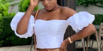 Zinhle “Zinchle” Mazibuko from Skeem Saam is beautiful – see her stunning pictures