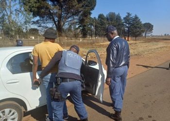 A Man Caught While Offering 200000 Bribe To Police Officers After Being Caught With Cash In Shoe Box