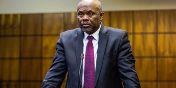 The BIG Question After Sibiya’s Resignation: Will He Still Get His Retirement Benefits